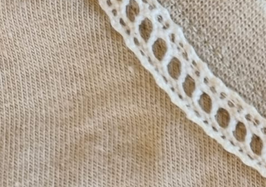 Polera Básica Bolillo Cuadro Canela