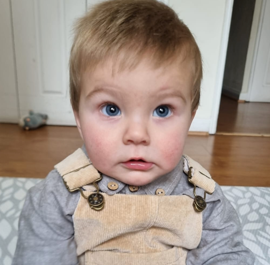 Jardinera Cotelé Beige — Algodón Unisex 6 a 24 meses | Kora Kids