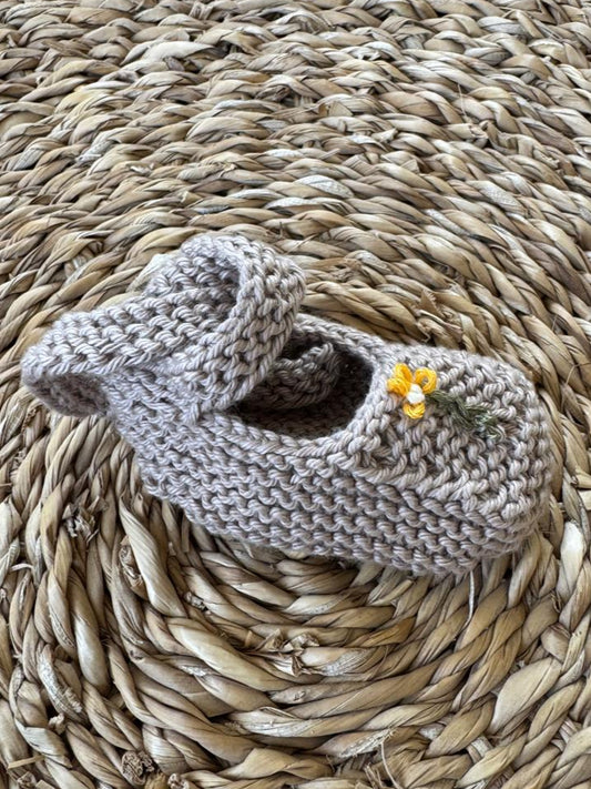 Patuco barquillo bordado