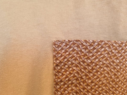 Polera Básica  Canela Parche