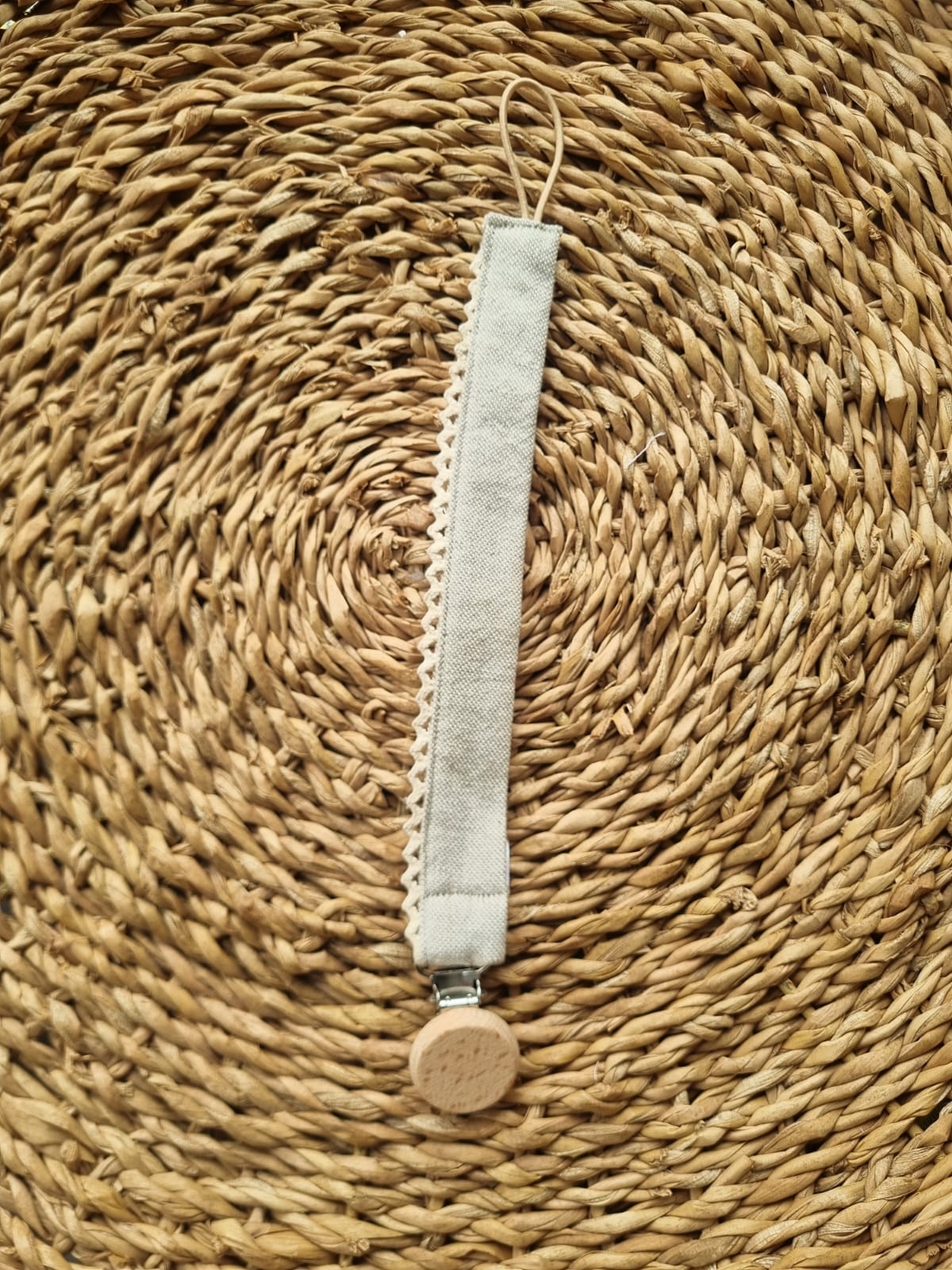Porta Chupetes Lino Bolillo Beige $7.990