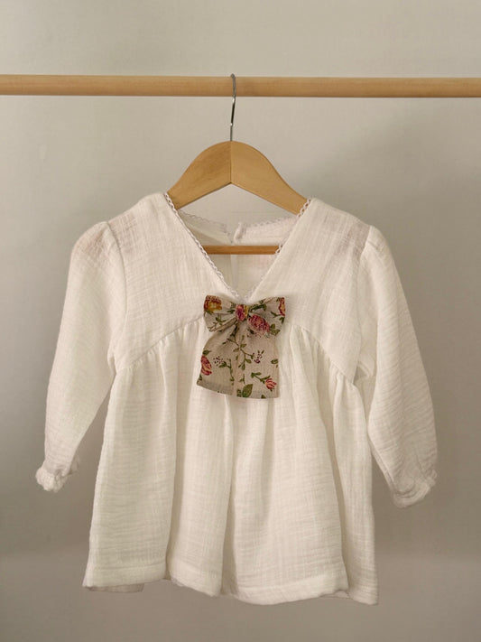 Vestido muselina  blanca manga larga